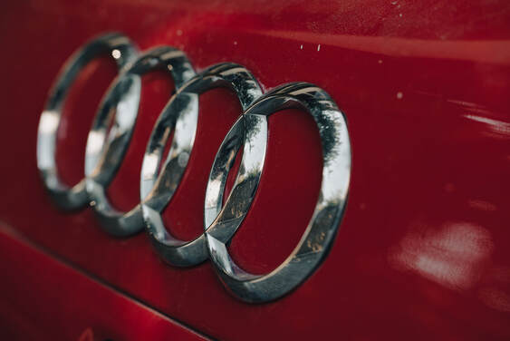 Audi A3 8V Visual Display Activation: Step-by-Step Guide for Parking Assistance Configuration