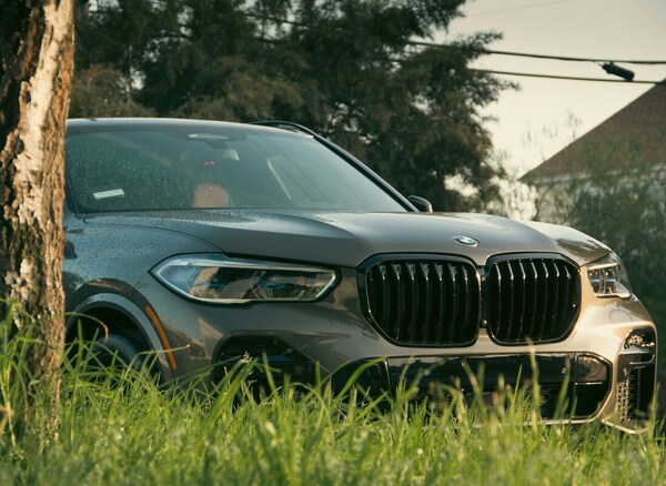 The Best Cars for Long Road Trips 2024: Comfort, Economy & Reliability
