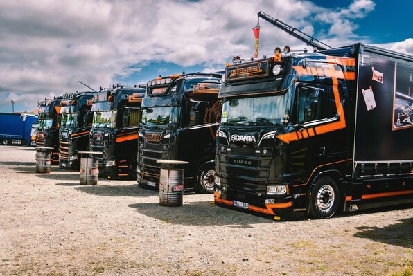 Top ECU Chiptuning Services for Trucks | ADBlue, DPF, EGR, & Speed Limiter Removal