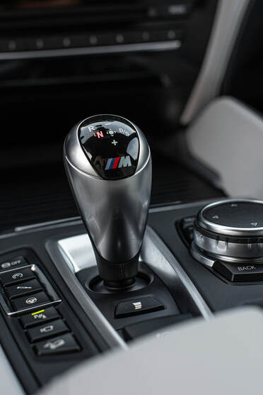 BMW Gearbox ECU Temic DKG: Versions, Benefits, Drawbacks & Common Issues