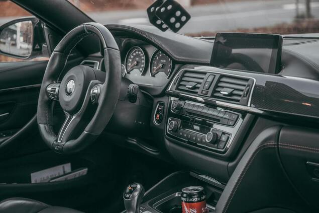 Solving the BMW Side/Daytime Lights Fault: A Comprehensive Guide