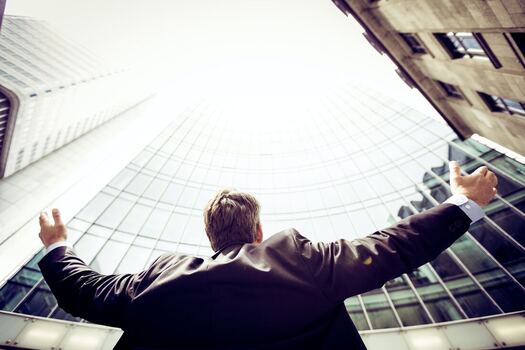 Business Insurance & Benefits Explained - Essential Guide for 2023