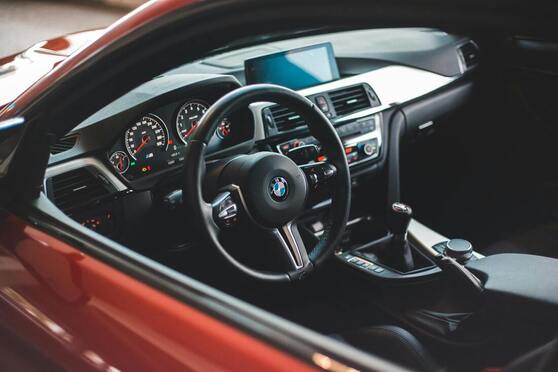 Understanding Low Fuel Pressure: Symptoms, Causes, & Repair Tips