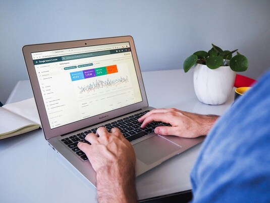 How to Turbocharge Your Automotive Website with Google Search Console