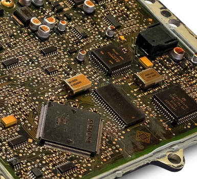 Mercedes-Benz PLD Repair Courses & Manuals | Expert ECU Services
