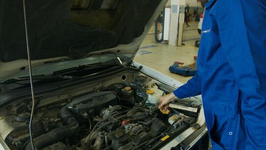 How Much Oil Does My Car Need? | Engine Oil Capacity Explained