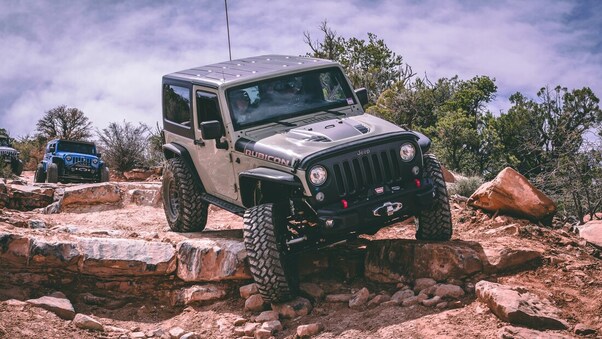 Everything About Jeep Wrangler 3.0 EcoDiesel: Specs, Issues & Maintenance"