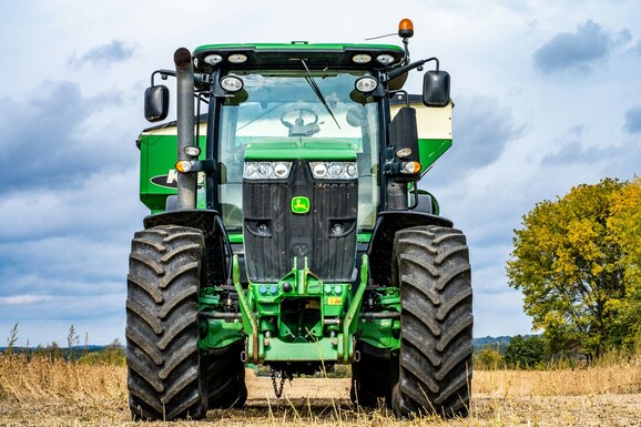 Unlock Optimal Performance with Our John Deere ECU File Services for Workshops