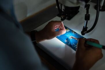 Master Auto ECU Repair with the Best ECU HW Repair Course - Unlock Your Automotive Engineering Skills Today!