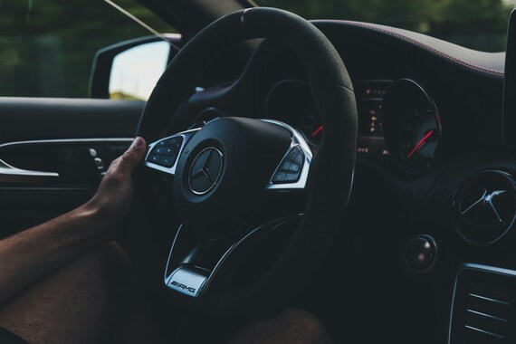 Understanding Mercedes-Benz Power Steering Malfunctions: Causes and Solutions