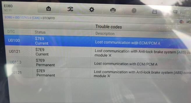 Mercedes E220 ECU CRED3 DTCs U0100, U0121 ECU FILE SERVICE | Expert Solutions