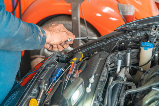 Recognizing Low Transmission Fluid Symptoms: Prevent Costly Repairs