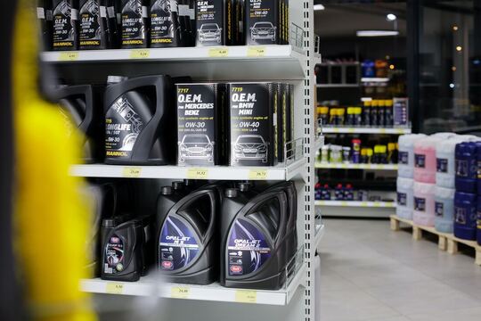 Recycling Automotive Fluids & Parts: A Guide by Advance Auto Parts