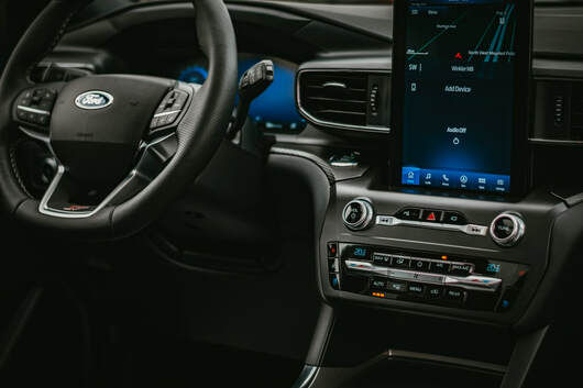 Revolutionizing Automotive Technology: Cutting-Edge Innovations and Trends