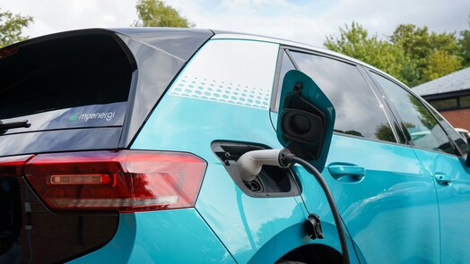 Revolutionizing Energy Storage: The Rise of Lithium-Ion Rechargeable Batteries