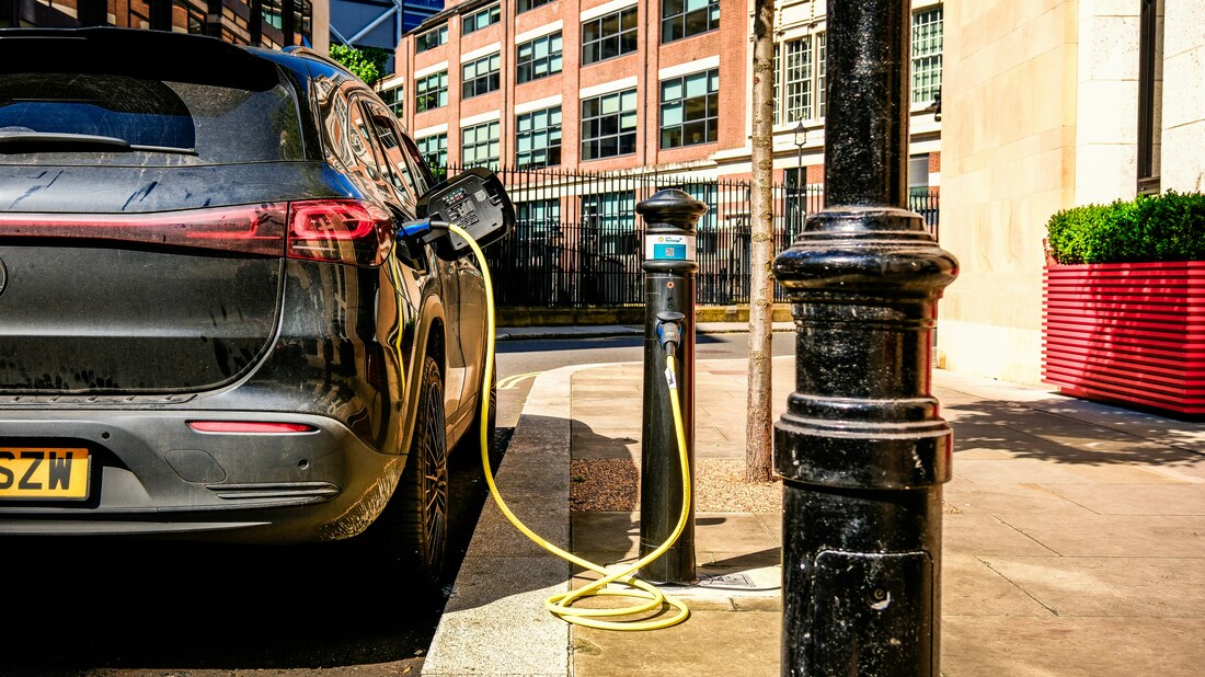How to Start a Profitable Electric Vehicle (EV) Charging Station Business