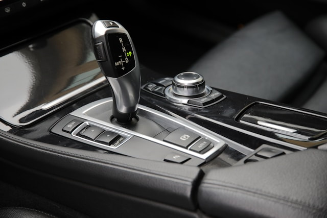 Symptoms of a Failing Transmission Control Module (TCM): Causes, Signs, and Solutions