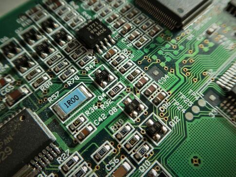 The benefits of taking an electronics testing course at an electronic repair company
