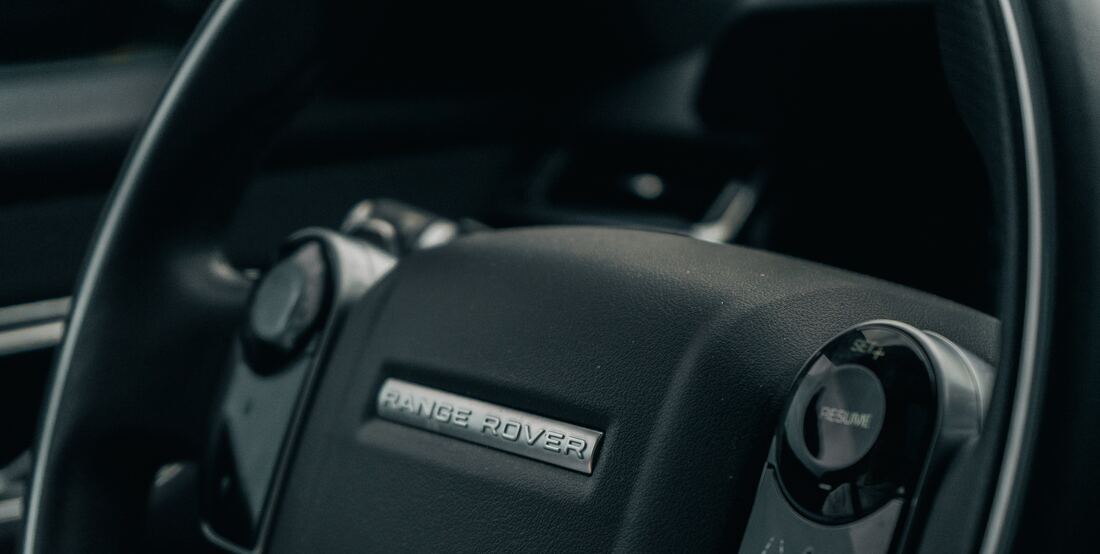 The Comprehensive Guide to Identifying and Resolving Gearbox and Transmission Issues in Range Rovers and Jaguars
