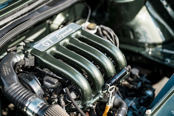 The Essential Guide to Intake Manifolds: Symptoms, Costs, and Fixes