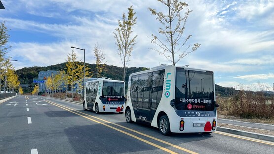 The Evolution of Self-Driving Technology: A Fascinating Journey in the Automotive Industry