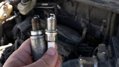 Understanding and Resolving the Issue of Oil on Spark Plugs A Comprehensive Guide to Electronic Repair