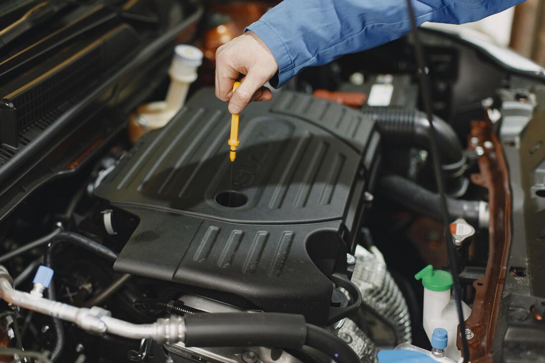 What Does SAE Mean in Oil? Decoding Motor Oil Standards for Optimal Performance