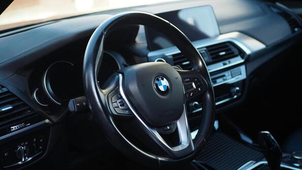 Unveiling the Truth How to Determine If the Odometer of Your BMW F-Series Was Rolled Back