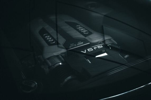 Dive into the Engine World: Exploring V6 vs. V8 Differences in Cars | Your Ultimate Guide